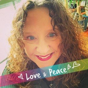 Meet your Posher, Sally